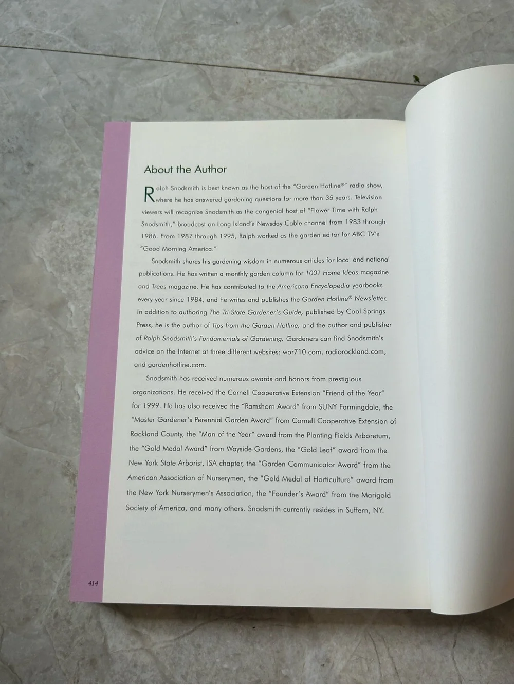 The Tri-State Gardener's Guide - Blue & Yellow Gardening Book by Ralph Snodsmith